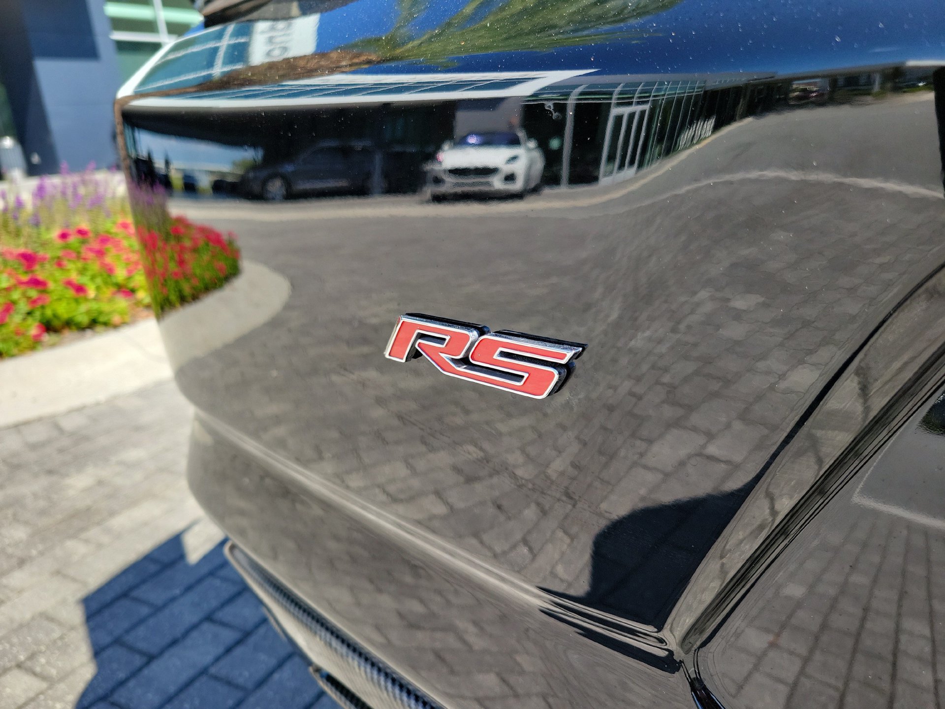 Used 2022 Chevrolet Camaro LT w/ Redline Edition RWD image 12