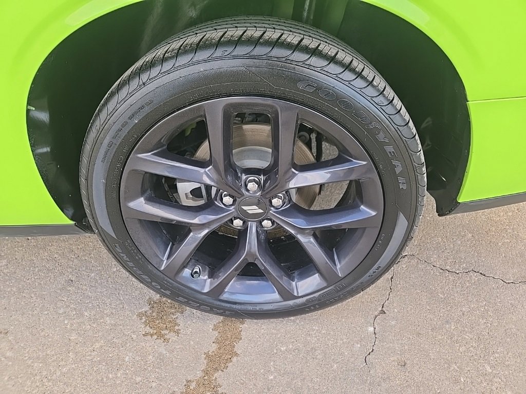 Used 2023 Dodge Challenger SXT w/ Blacktop Package image 20