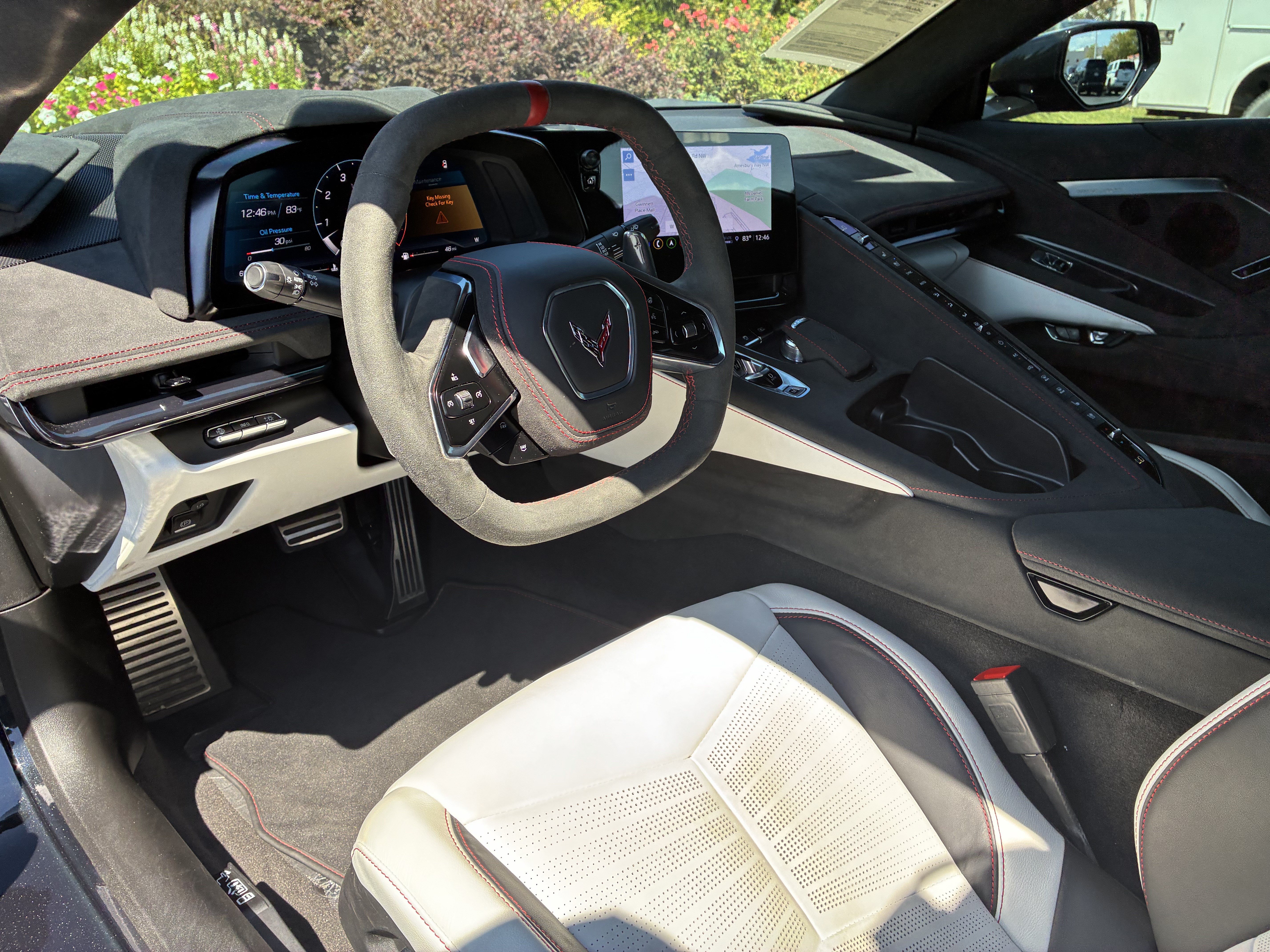 Used 2023 Chevrolet Corvette Stingray Premium Cpe w/ Z51 Performance Package RWD image 10