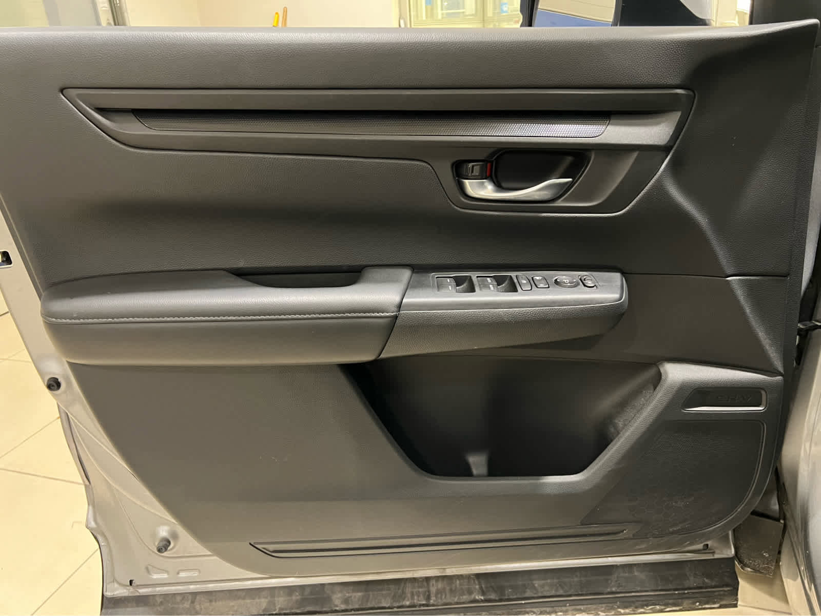 Used 2023 Honda CR-V EX image 9