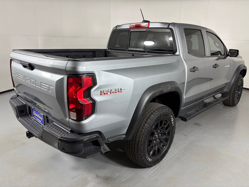 Used 2023 Chevrolet Colorado Trail Boss w/ Technology Package image 10