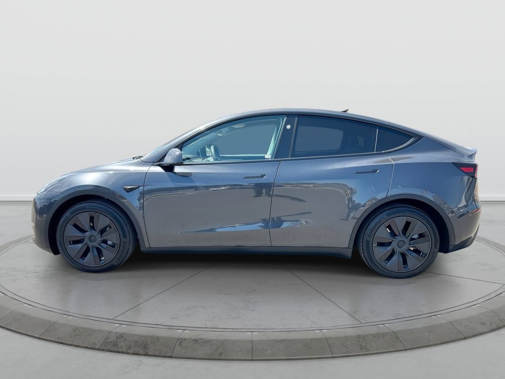Used 2025 Tesla Model Y Long Range AWD/4WD image 5