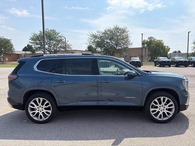 Used 2026 GMC Acadia Denali w/ Super Cruise Package AWD/4WD image 12