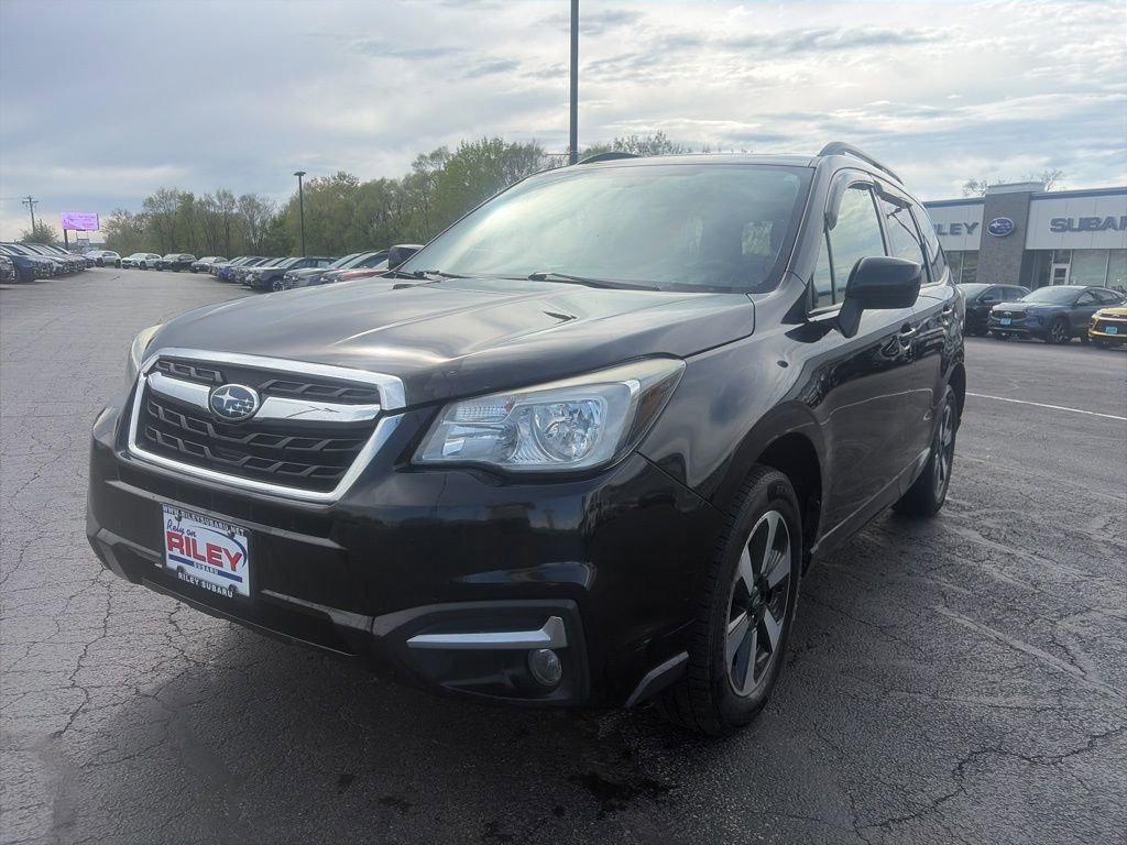 Used 2017 Subaru Forester 2.5i Premium AWD/4WD image 1