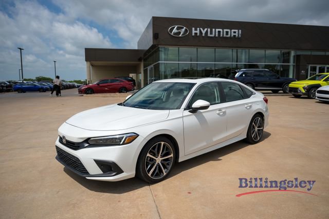 Used 2022 Honda Civic Touring image 1
