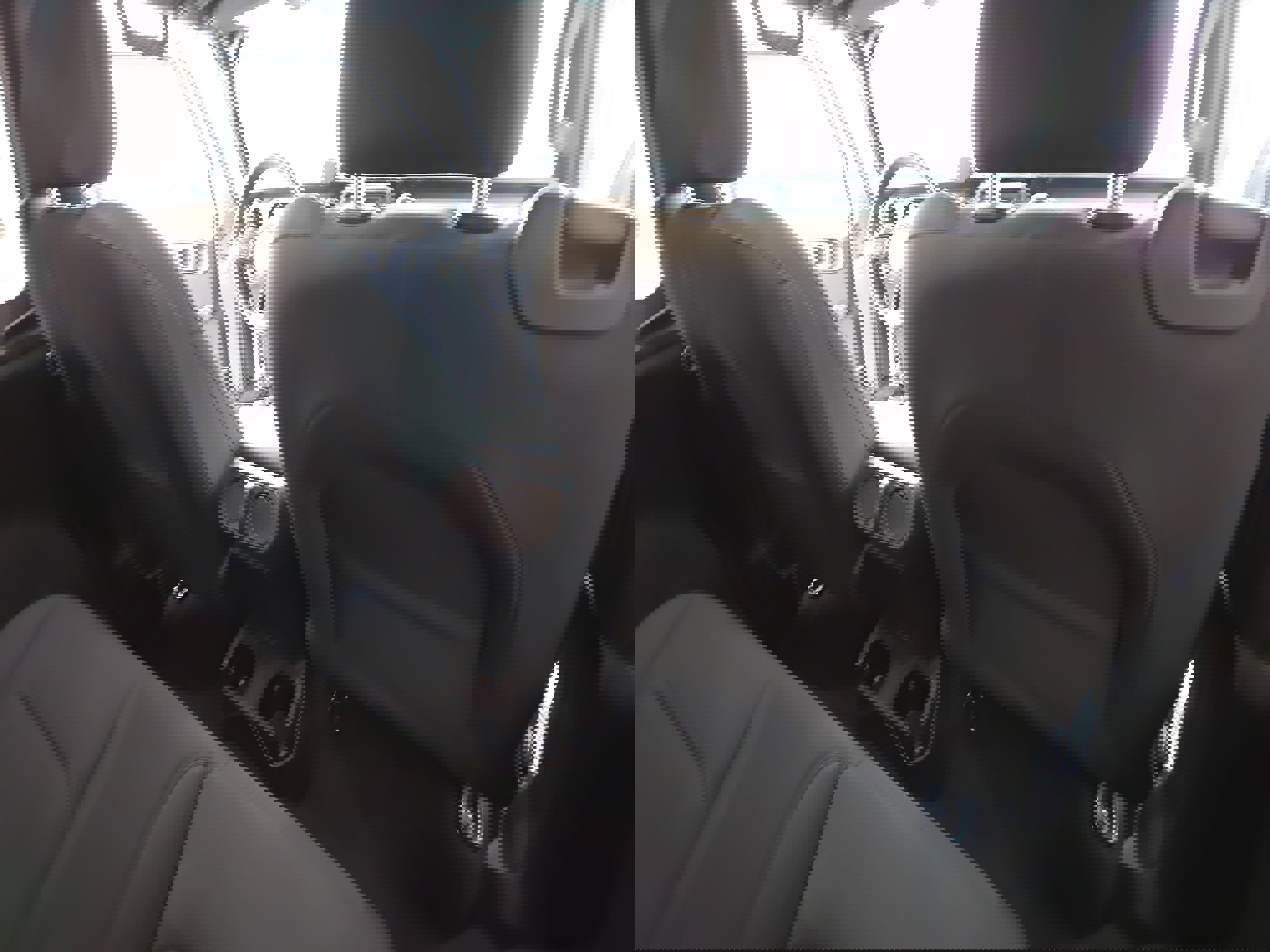 Used 2021 Jeep Wrangler Sport image 11