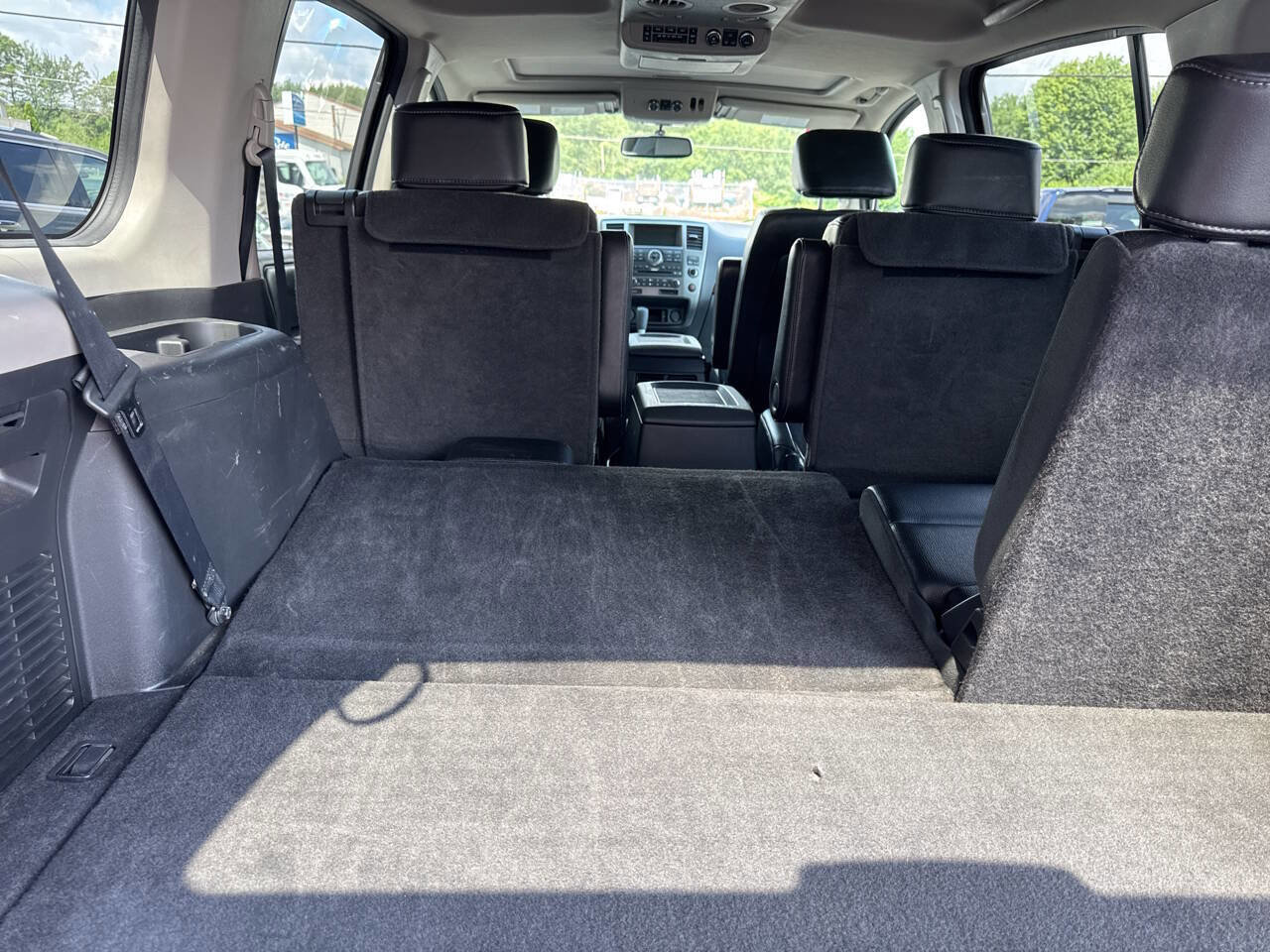 Used 2010 Nissan Armada Platinum image 25