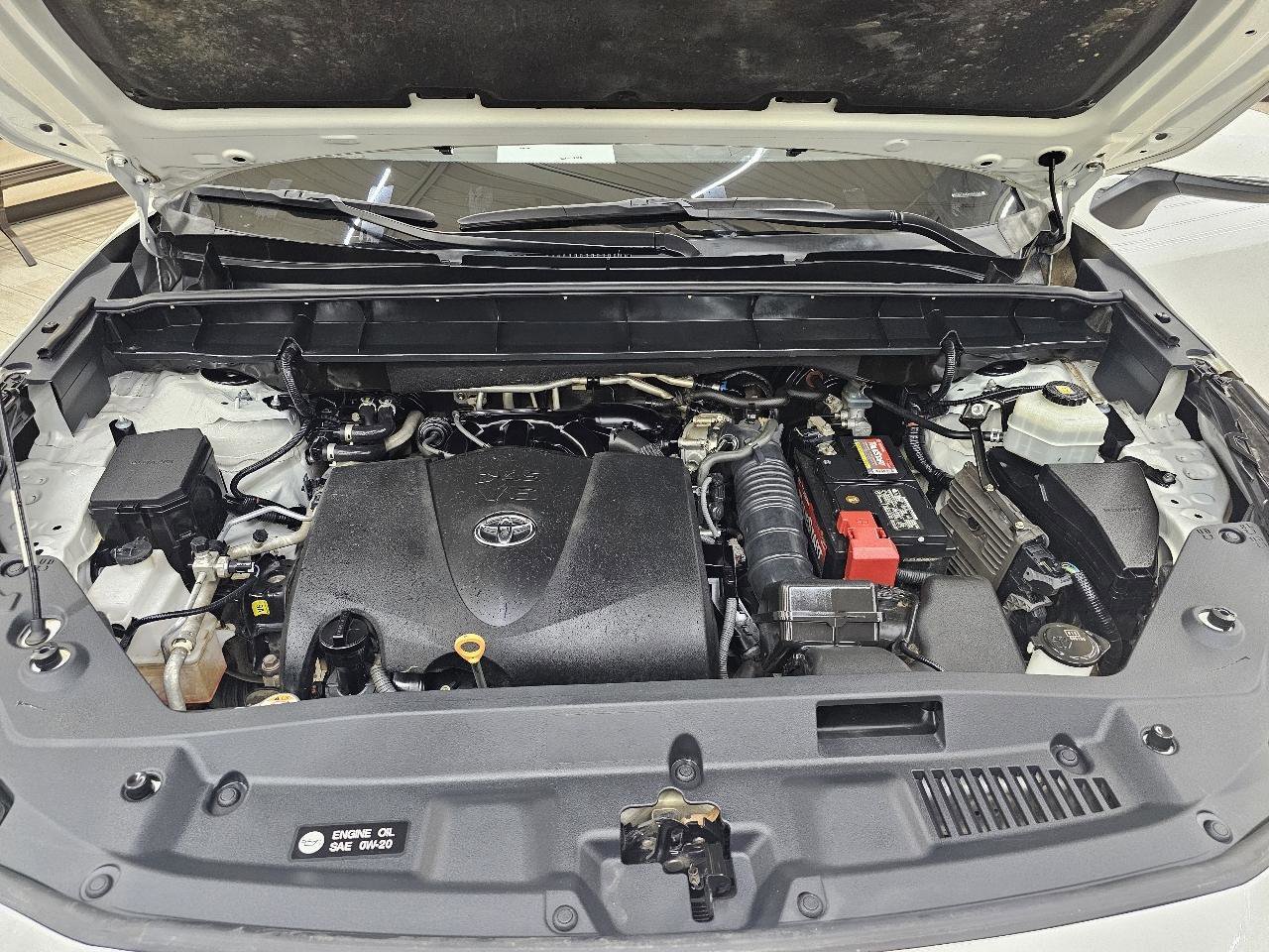 Used 2021 Toyota Highlander XLE image 43