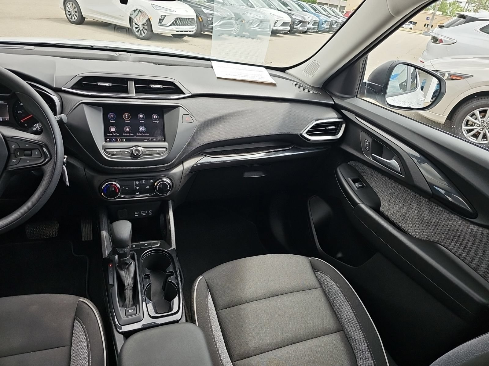 Used 2023 Chevrolet TrailBlazer LS FWD image 25