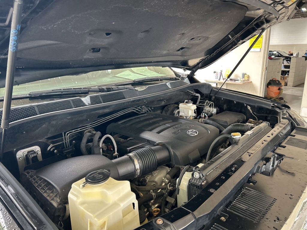 Used 2017 Toyota Tundra SR5 image 10