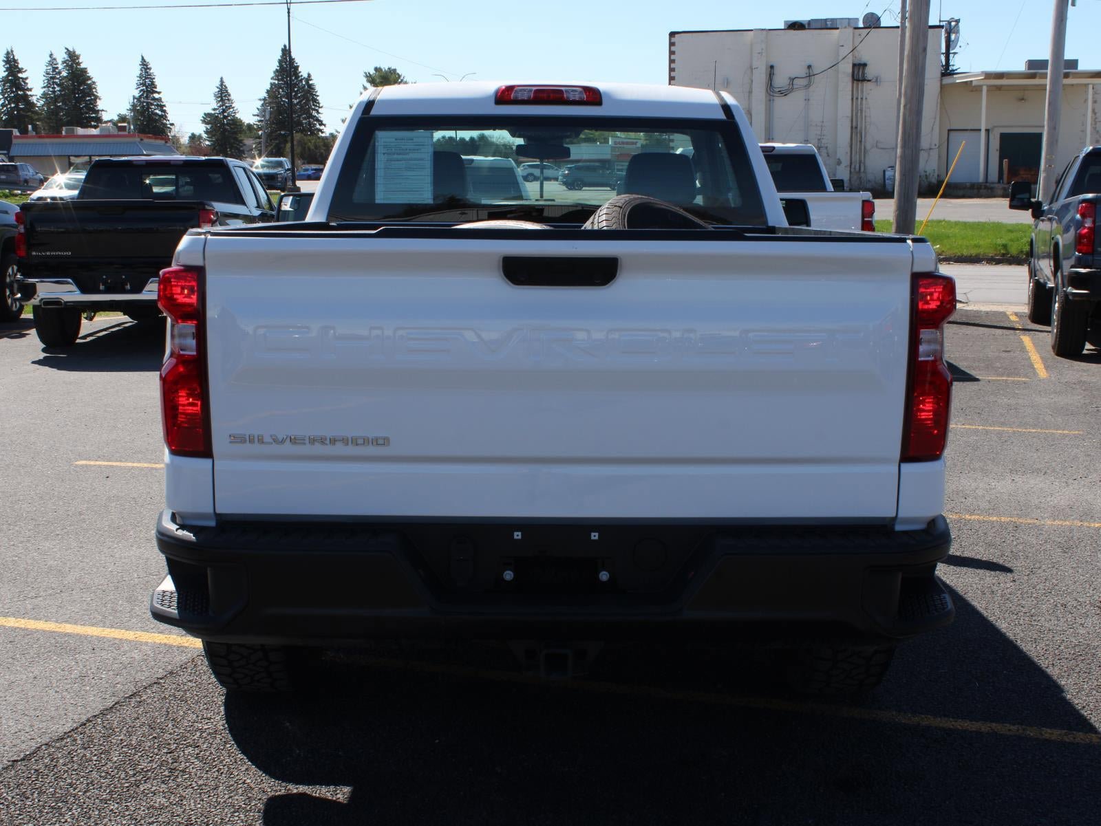 Used 2025 Chevrolet Silverado 1500 W/T w/ Trailering Package AWD/4WD image 6