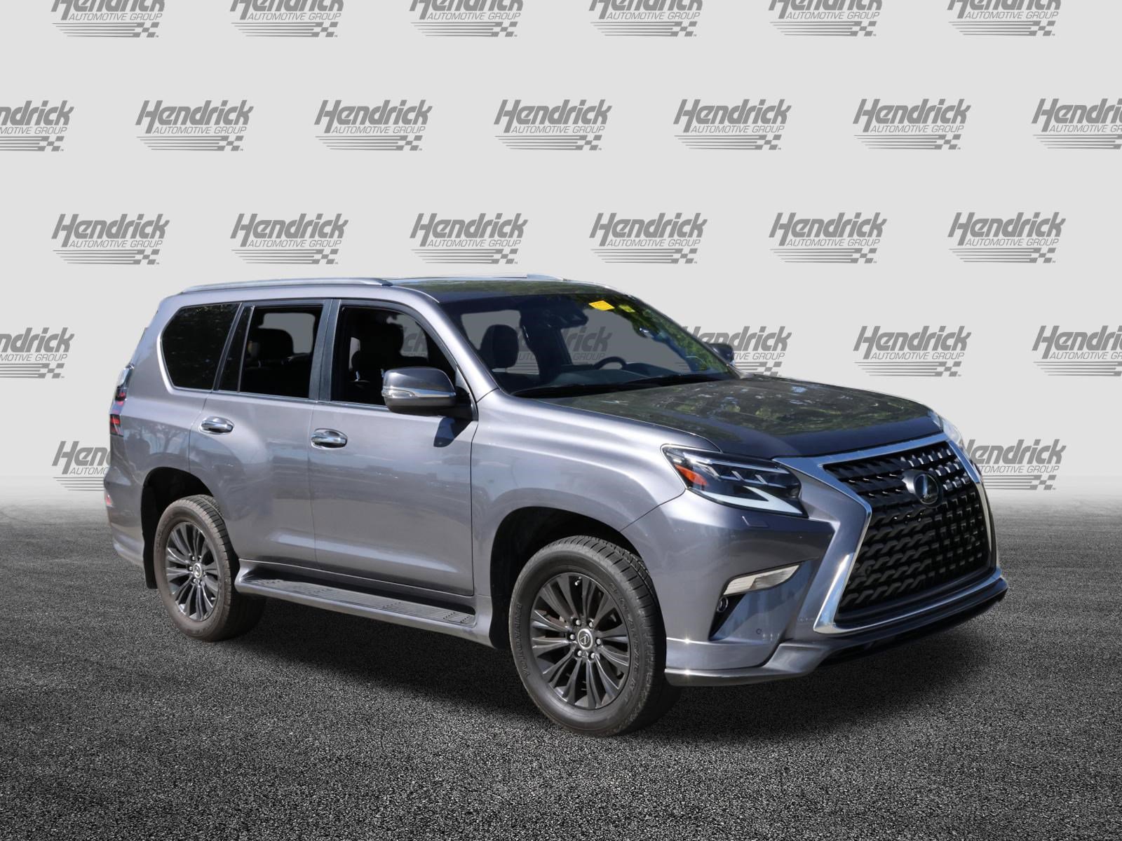 Used 2023 Lexus GX 460 Premium w/ Accessory Package AWD/4WD image 2