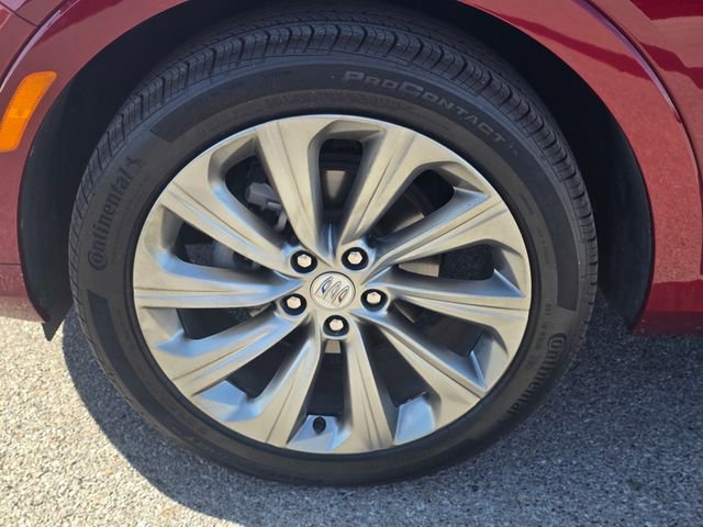 Used 2025 Buick Envista Avenir image 9