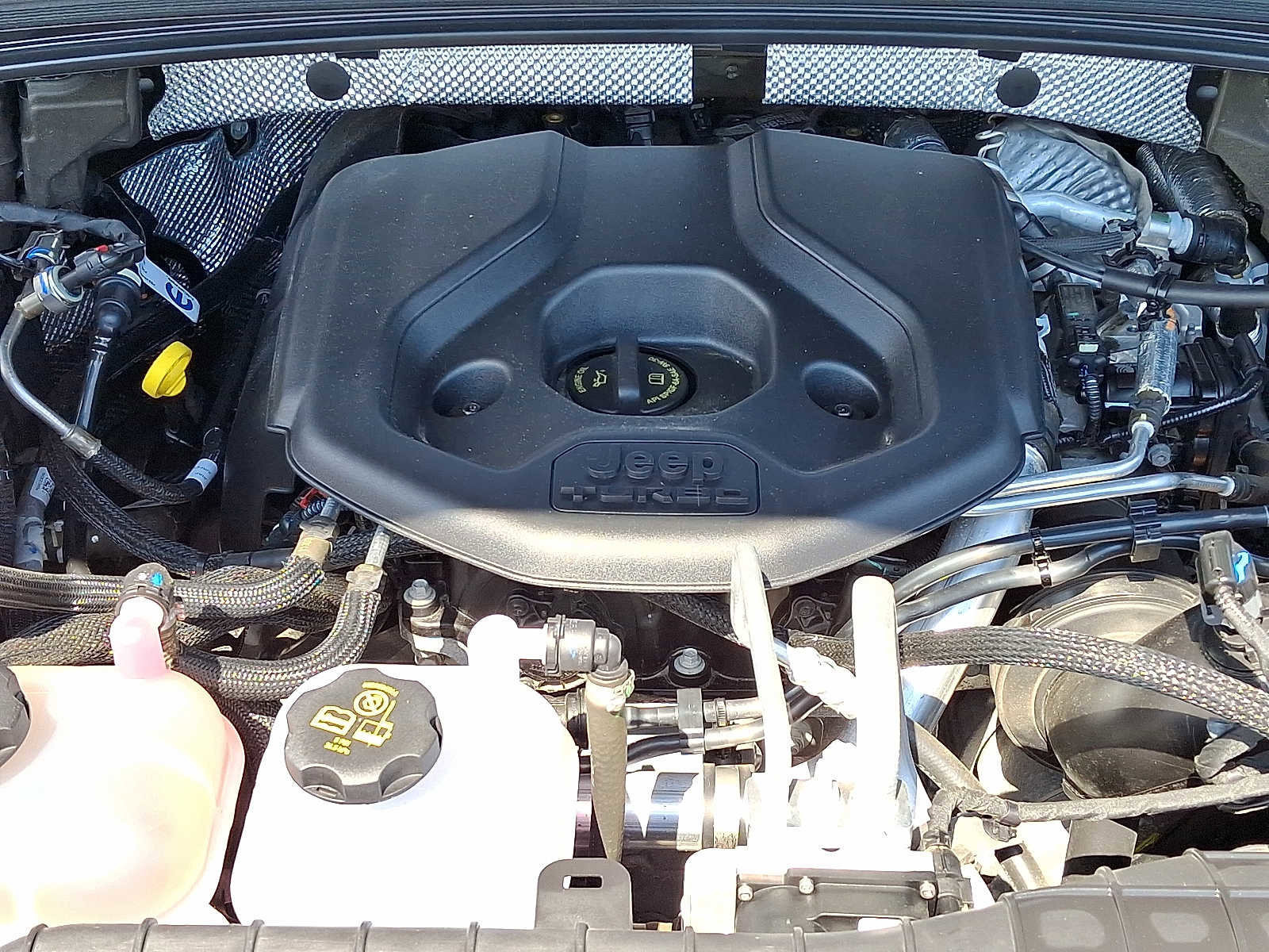 Used 2024 Jeep Grand Cherokee Limited 4xe image 32