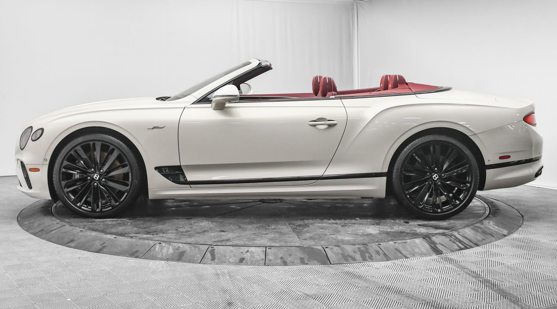 Used 2022 Bentley Continental GT Speed image 9
