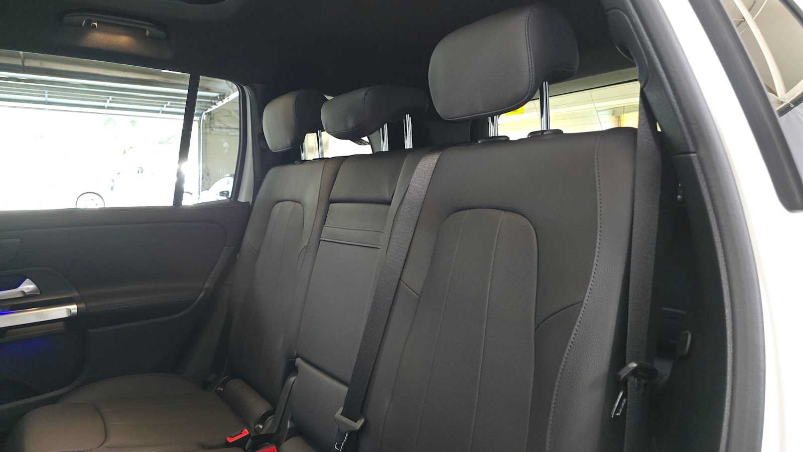 Certified 2026 Mercedes-Benz GLB 250 4MATIC image 18