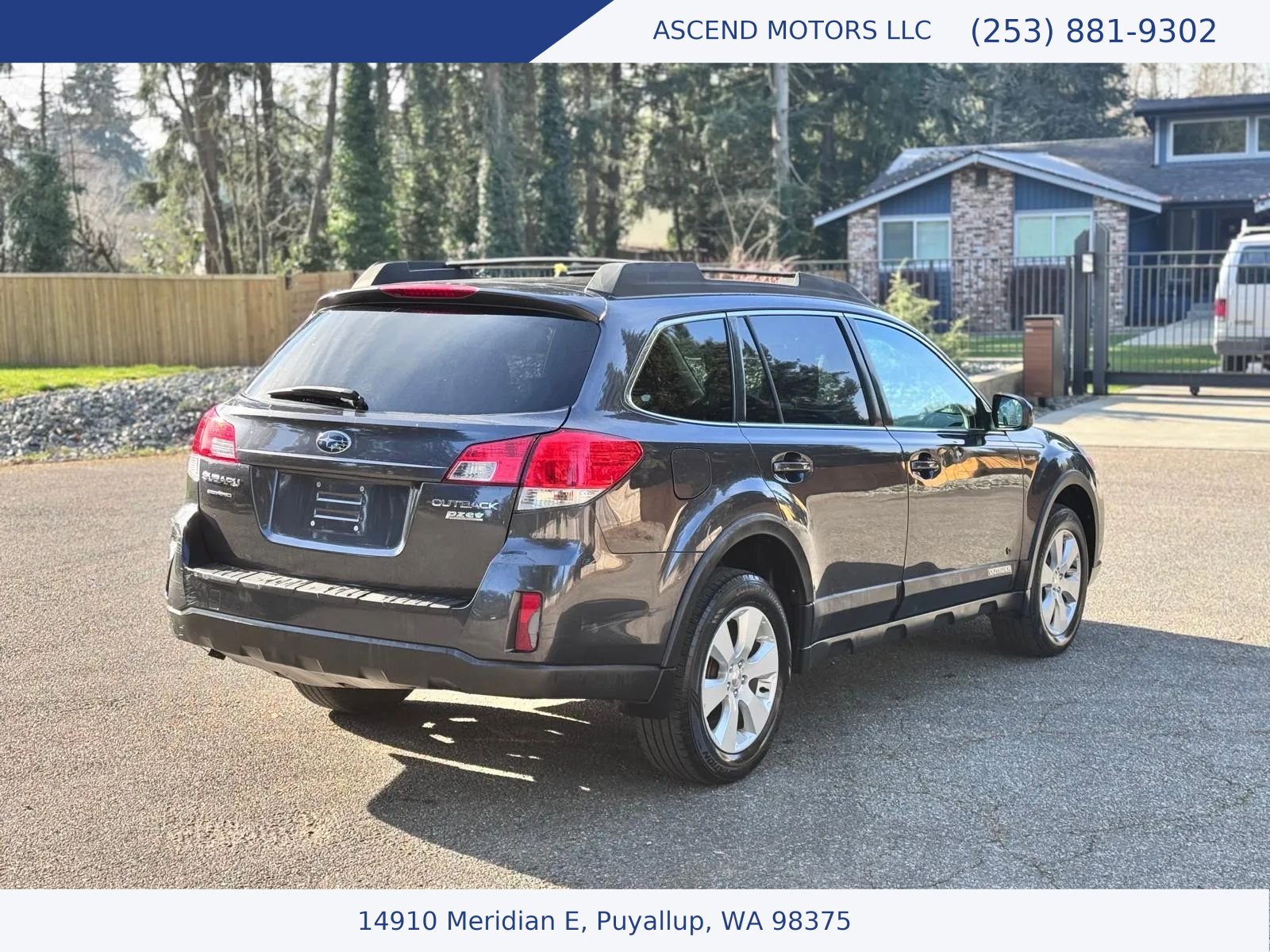 Used 2010 Subaru Outback 2.5i Limited image 5