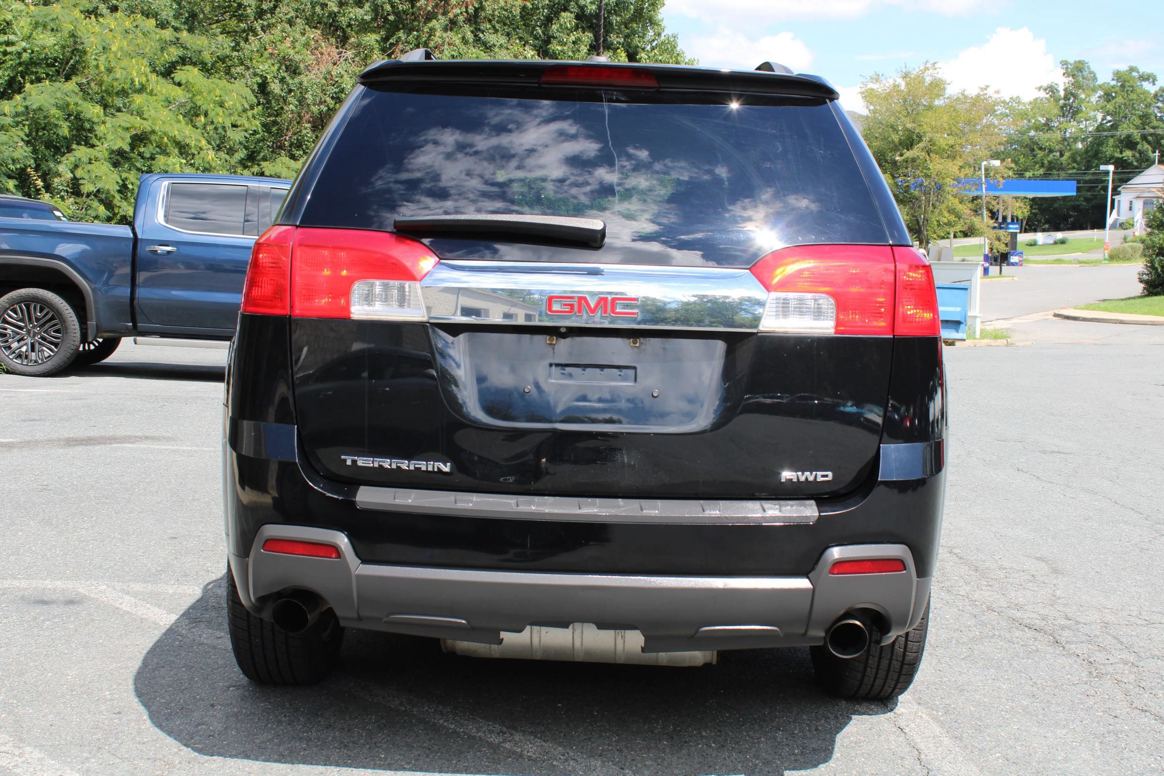 Used 2015 GMC Terrain SLE w/ Convenience Package AWD/4WD image 6