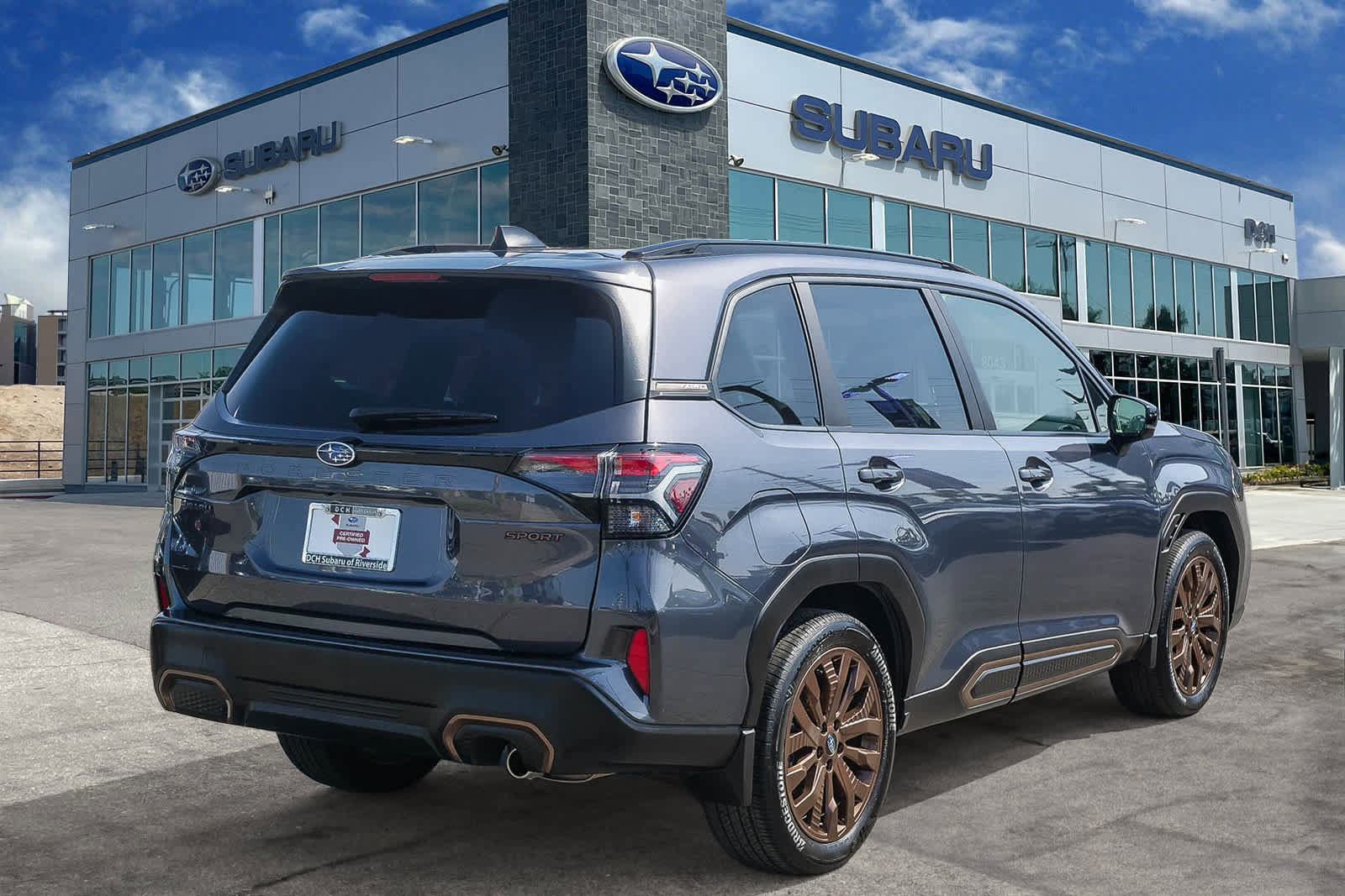 Used 2025 Subaru Forester Sport AWD/4WD image 4