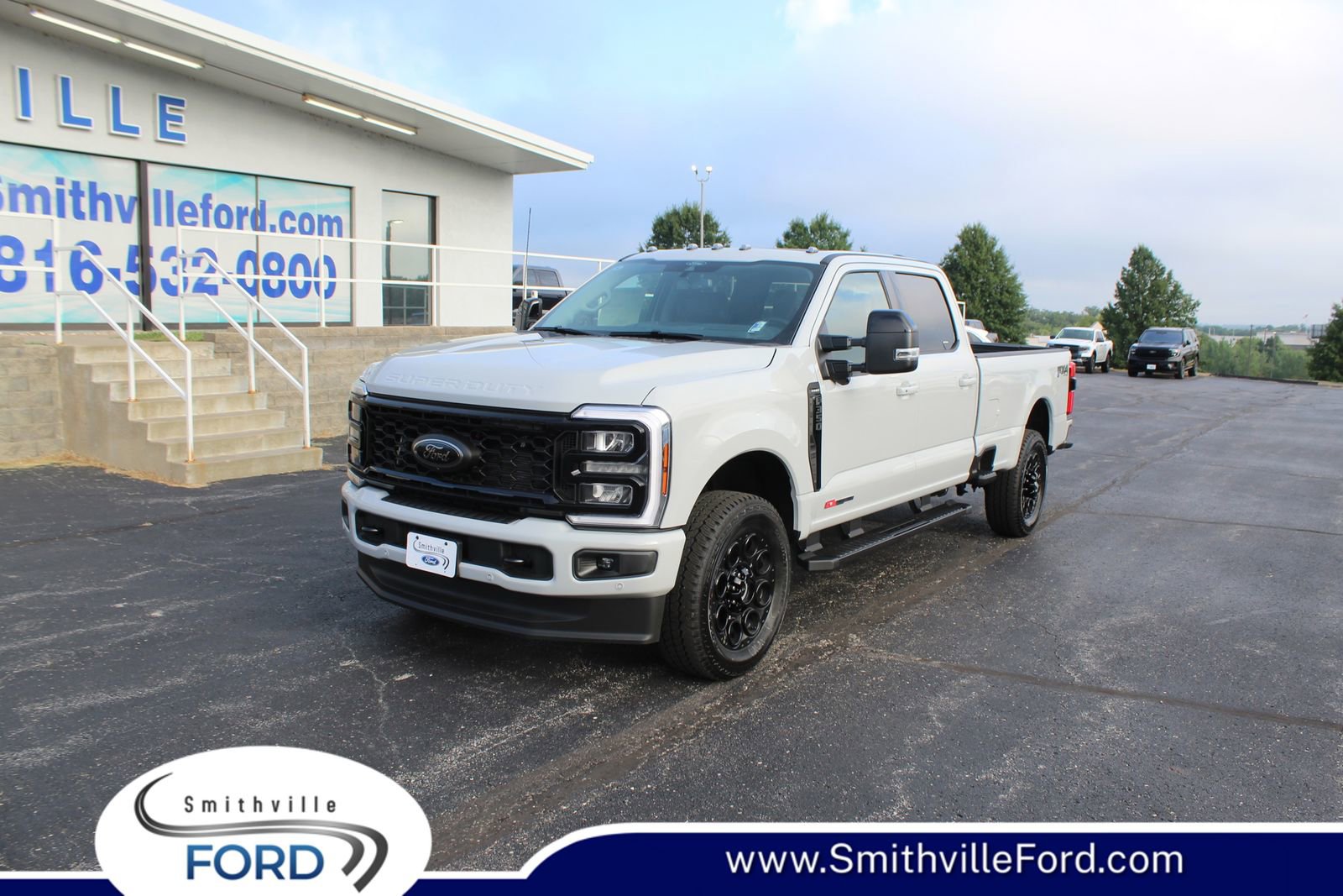 New 2026 Ford F350 Lariat w/ Black Appearance Package