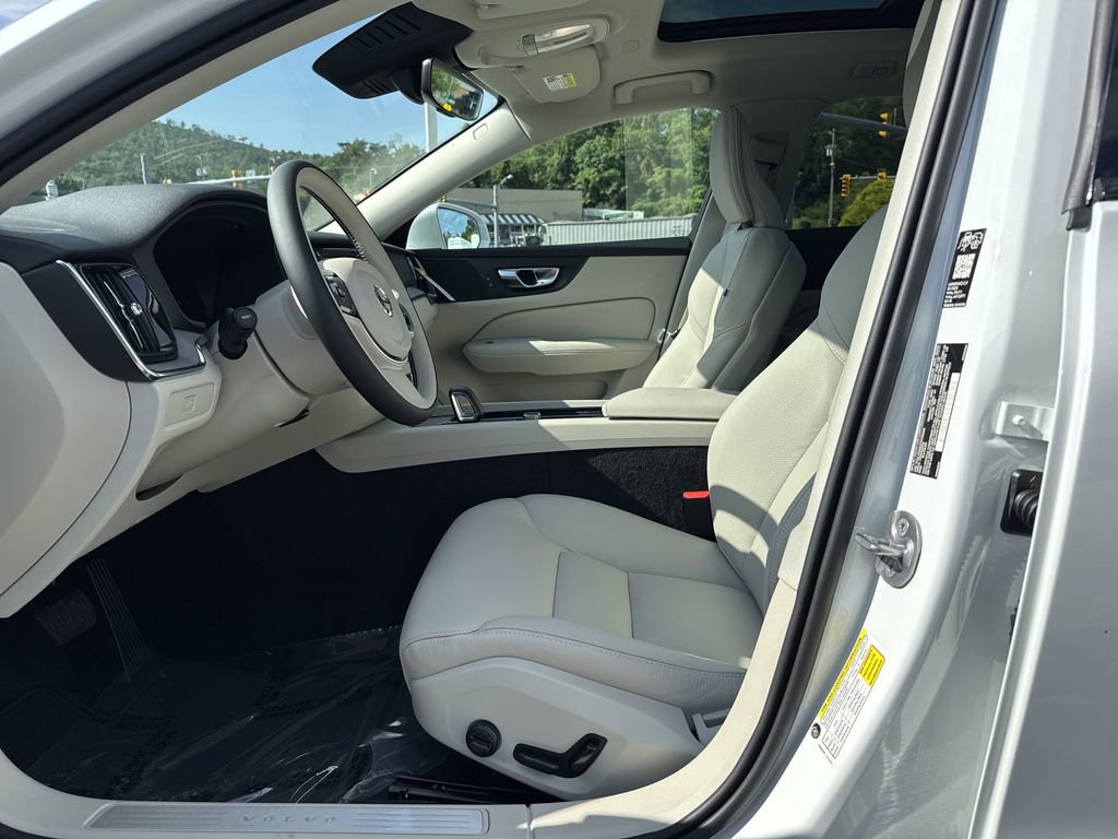 New 2026 Volvo V60 B5 Cross Country Plus w/ Protection Package Premier image 9