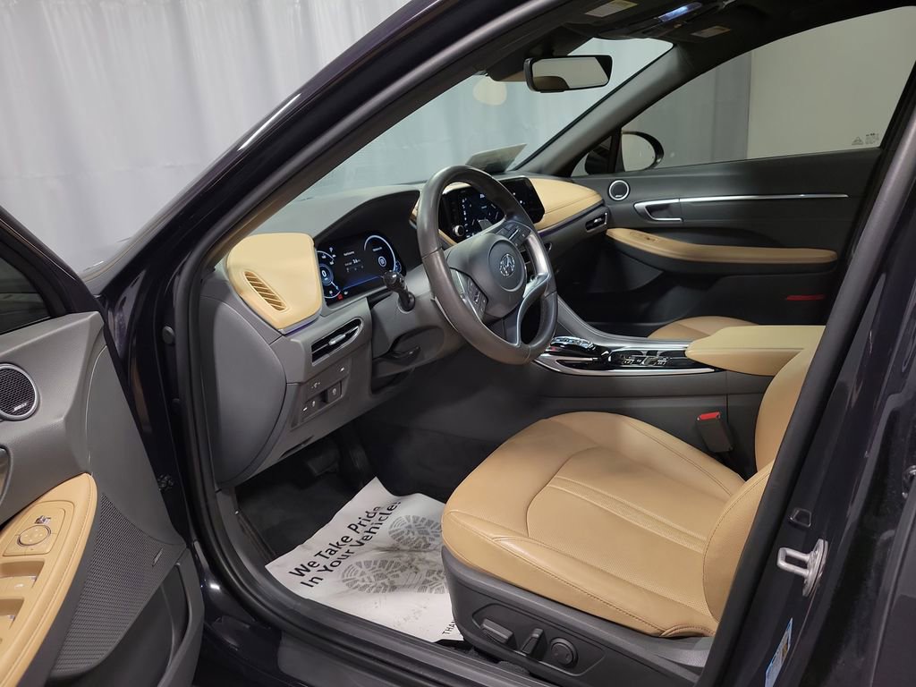 Used 2023 Hyundai Sonata Limited w/ Cargo Package image 12