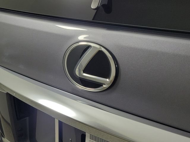 Used 2023 Lexus GX 460 Premium w/ Accessory Package AWD/4WD image 5