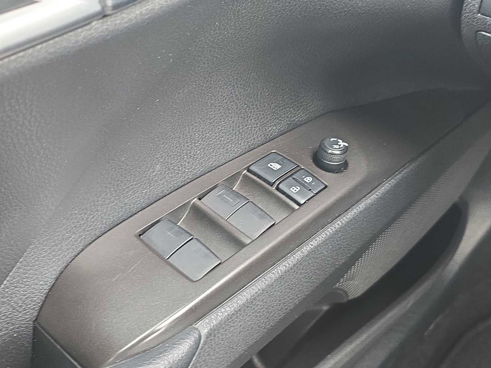 Used 2022 Toyota Camry LE image 16