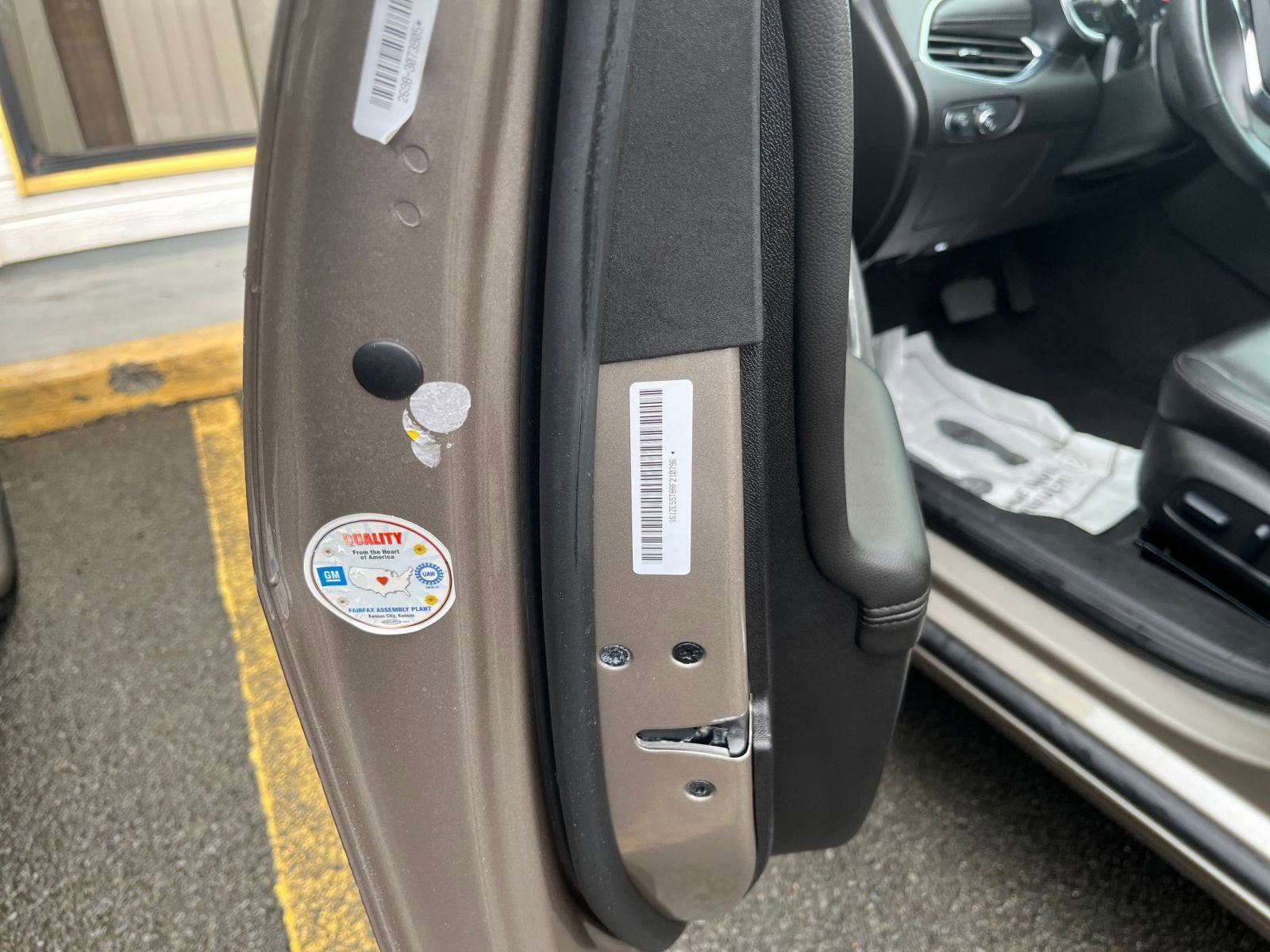 Used 2024 Chevrolet Malibu LT image 31