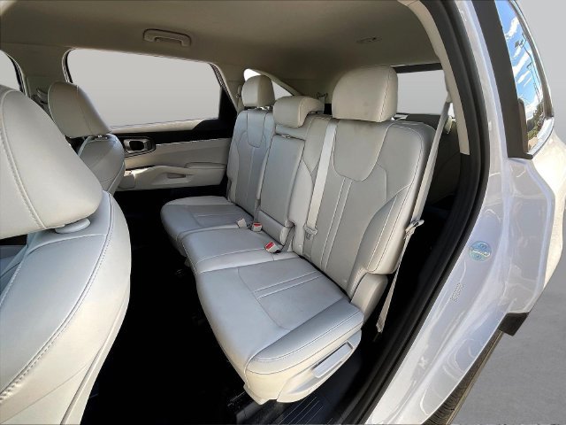 Used 2023 Kia Sorento S FWD image 24