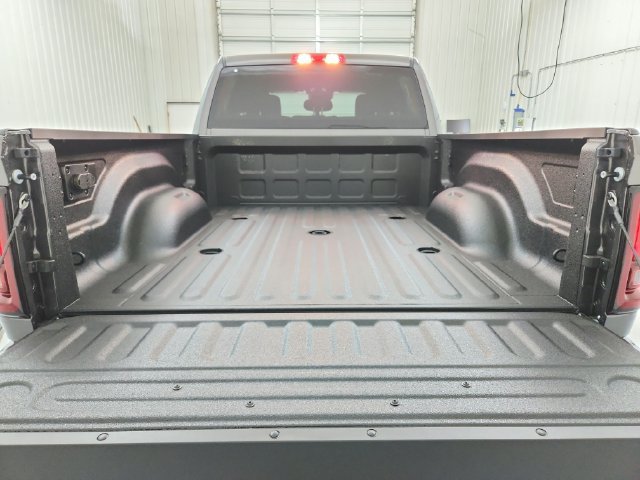 New 2026 RAM 2500 Big Horn AWD/4WD image 46