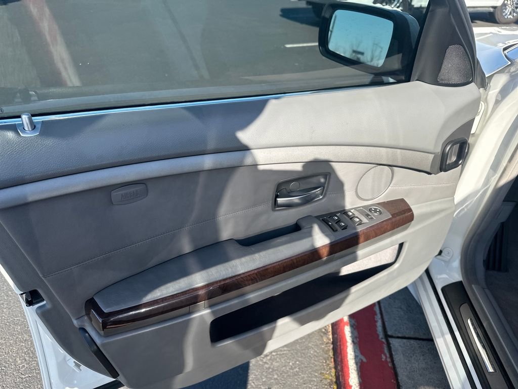 Used 2003 BMW 745Li image 10