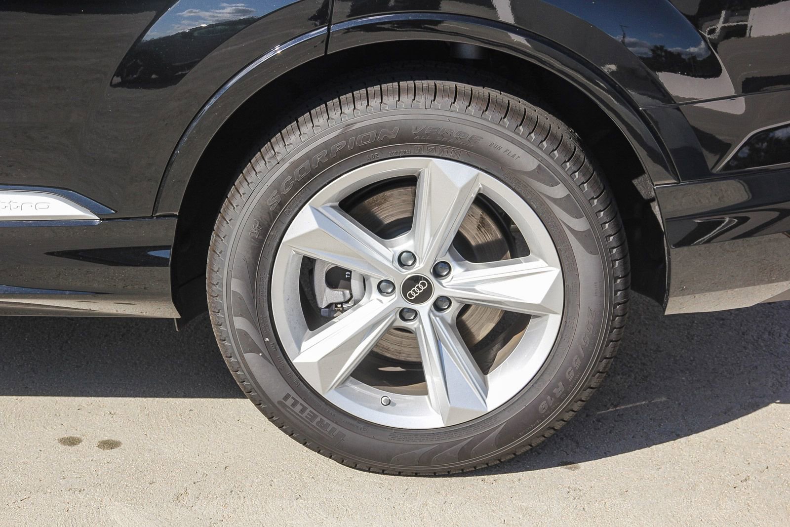 New 2025 Audi Q7 3.0T Premium image 5