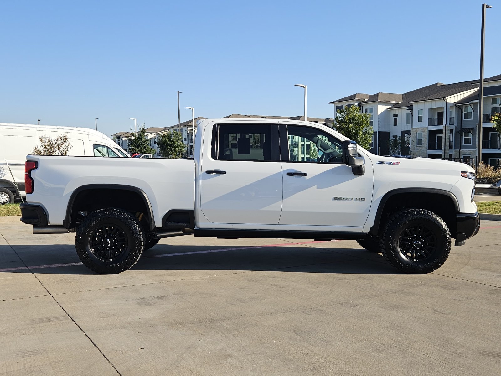 Certified 2026 Chevrolet Silverado 2500 ZR2 AWD/4WD image 7
