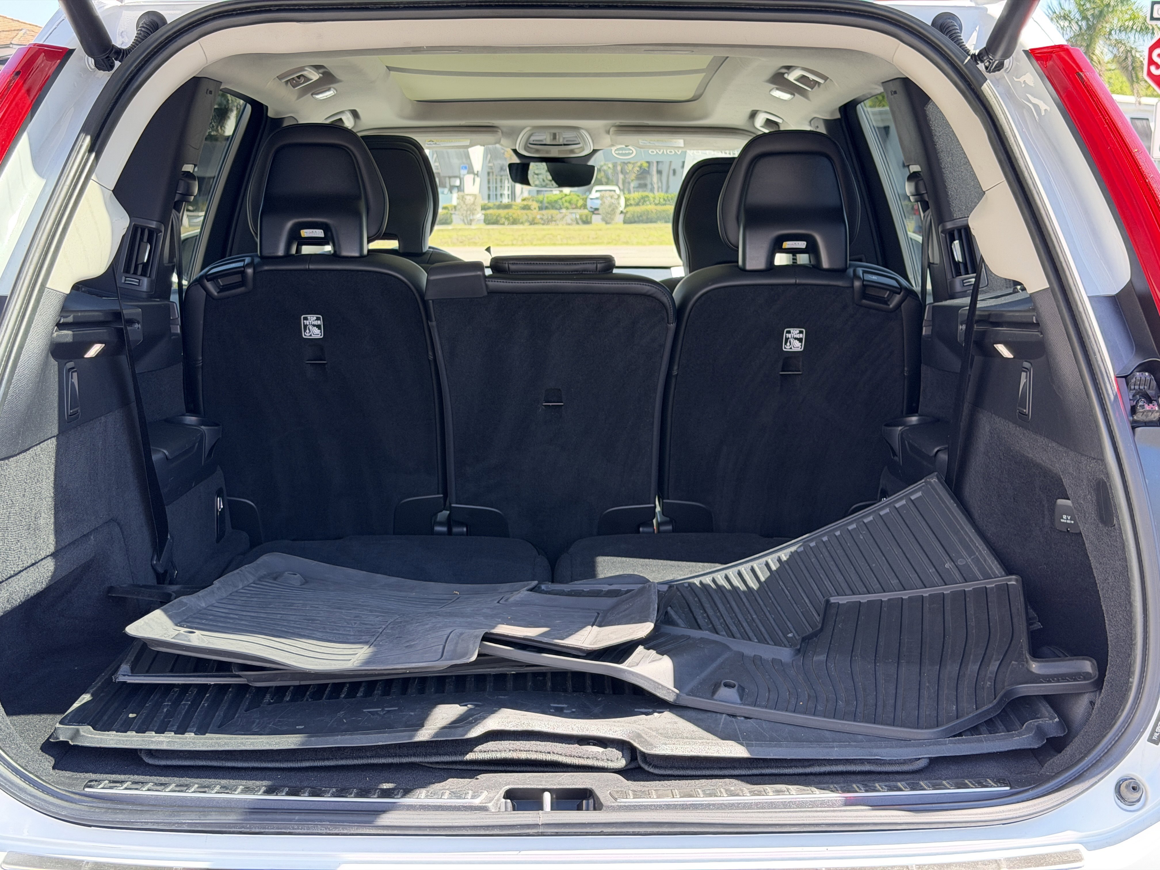 Certified 2023 Volvo XC90 B5 Core w/ Protection Package Premier image 9