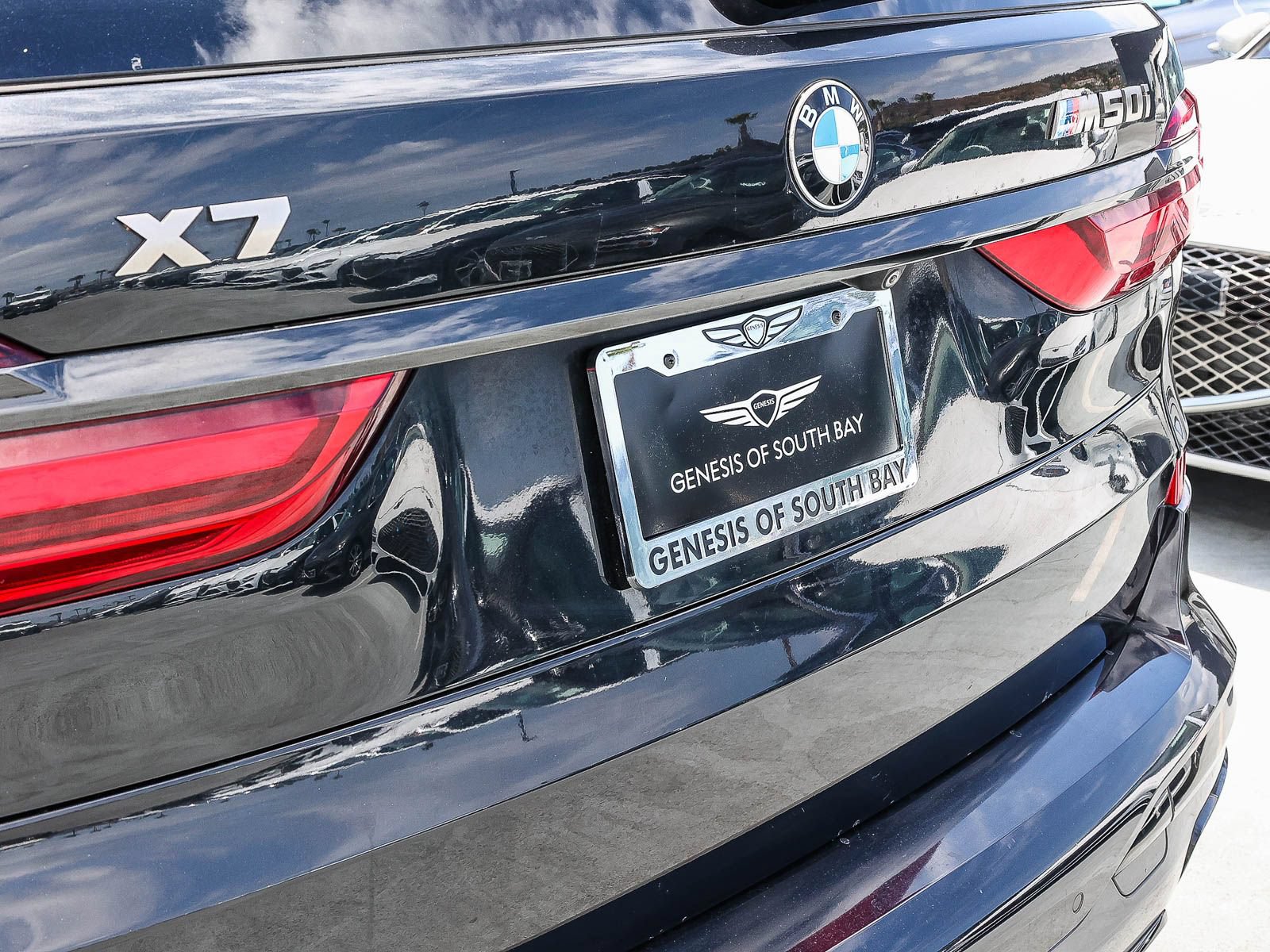 Used 2021 BMW X7 M50i AWD/4WD image 7