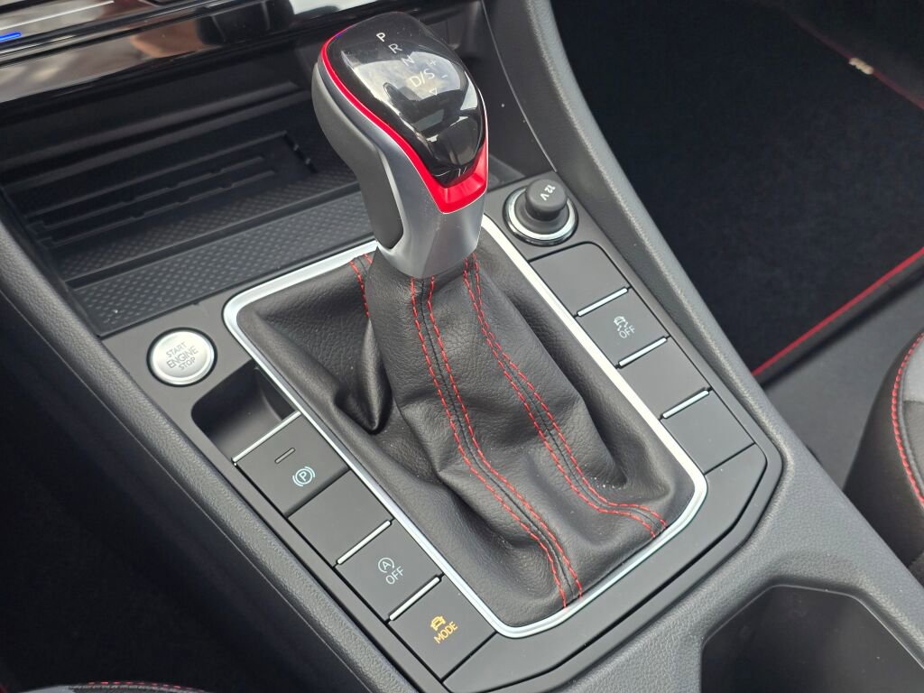 New 2025 Volkswagen Jetta GLI Autobahn image 25