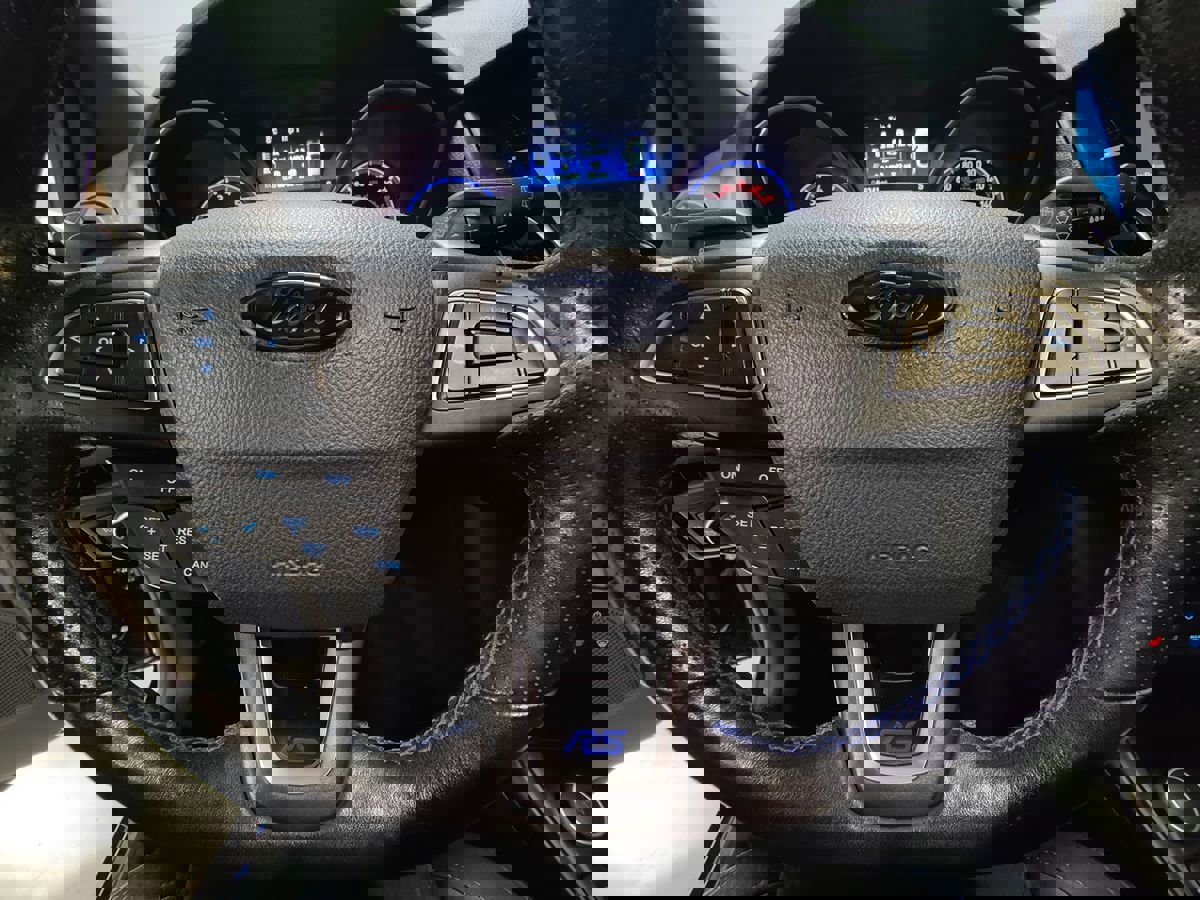 Used 2017 Ford Focus RS image 27