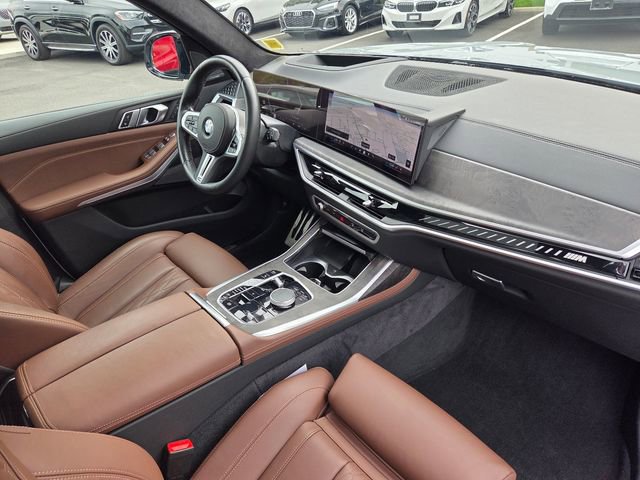 Certified 2024 BMW X7 M60i w/ M Sport Professional Package AWD/4WD image 28