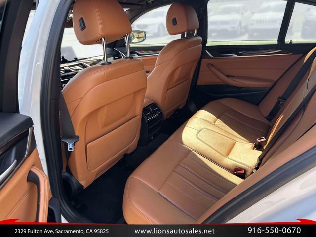 Used 2018 BMW 530i RWD image 15