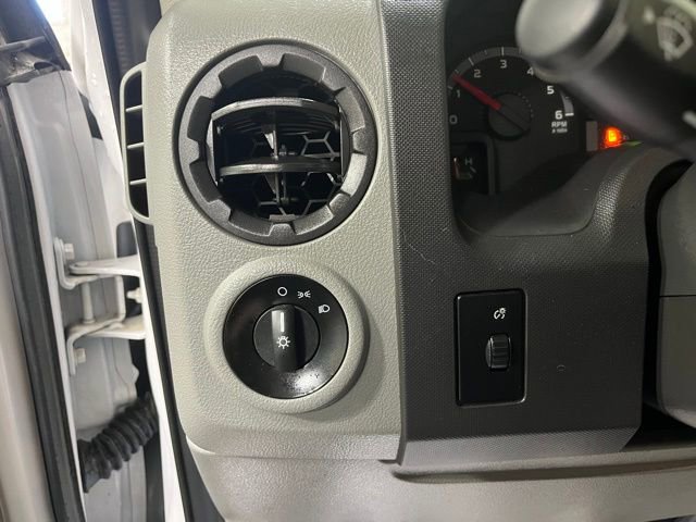 Used 2019 Ford E-350 and Econoline 350 Super Duty w/ Power Windows & Locks Group image 30