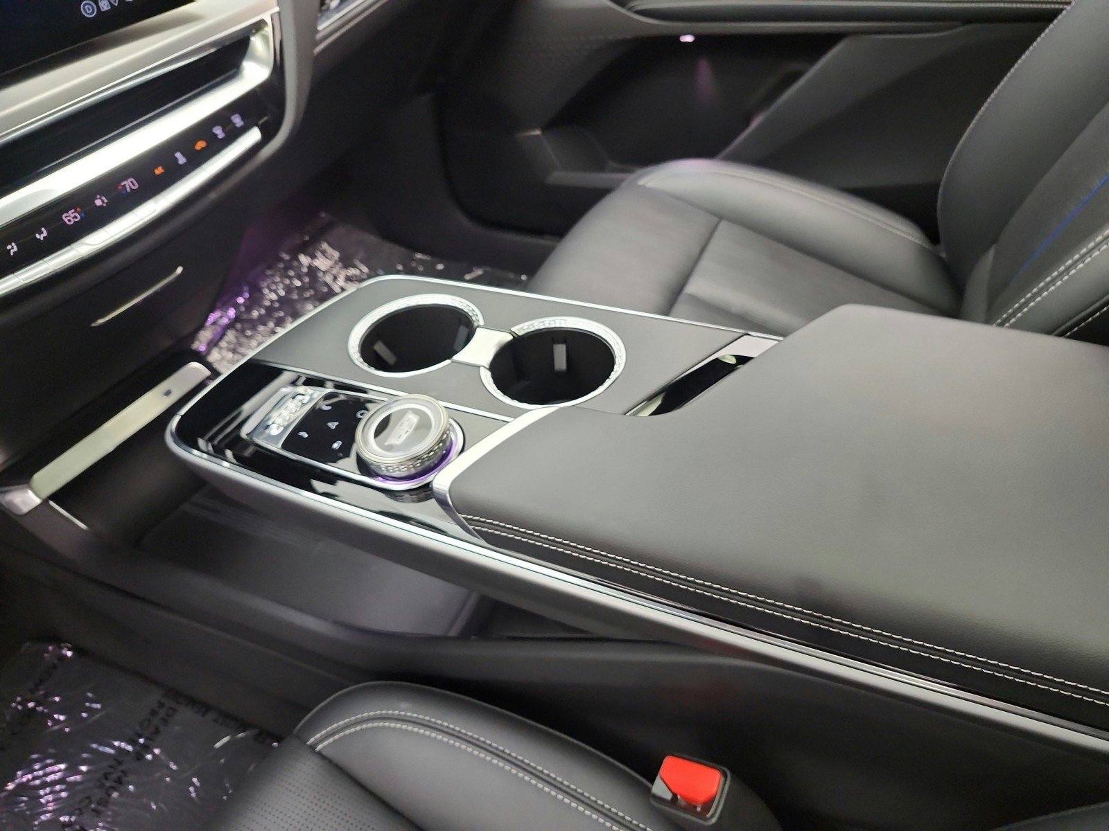 Used 2024 Cadillac Lyriq Sport RWD image 19