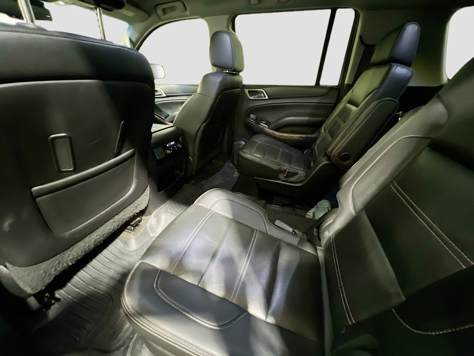 Used 2015 GMC Yukon XL Denali image 18