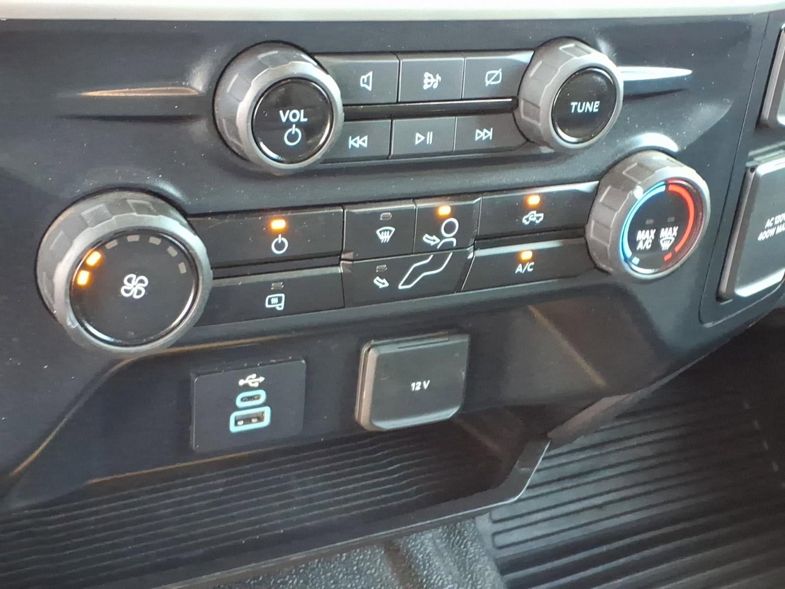 Used 2023 Ford F550 4x4 Regular Cab Super Duty image 26