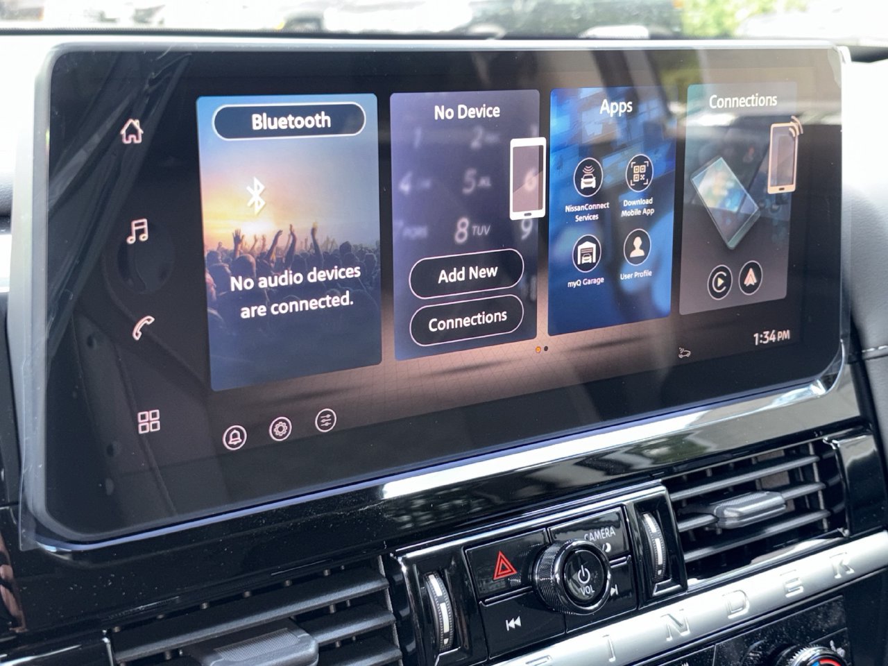 New 2026 Nissan Pathfinder SV FWD image 4