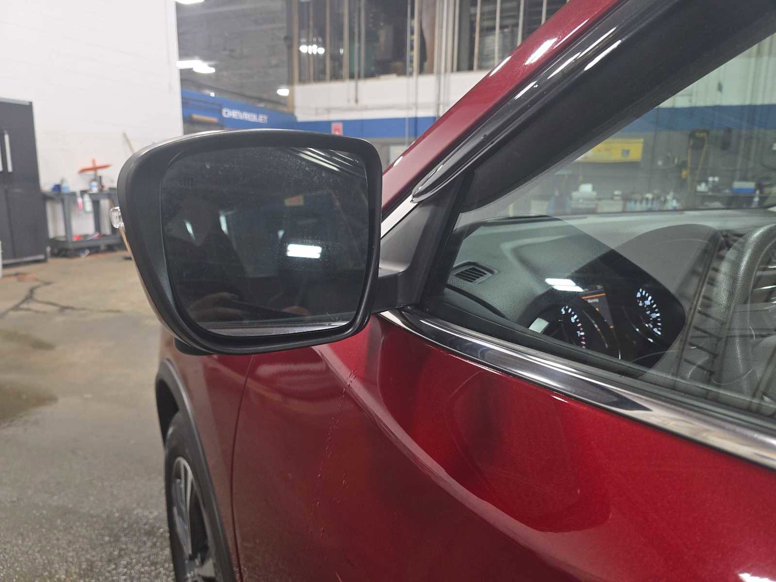 Used 2020 Nissan Rogue SV w/ Premium Package image 26