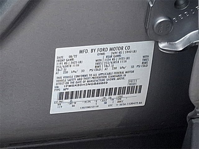 Used 2022 Ford Explorer XLT image 27
