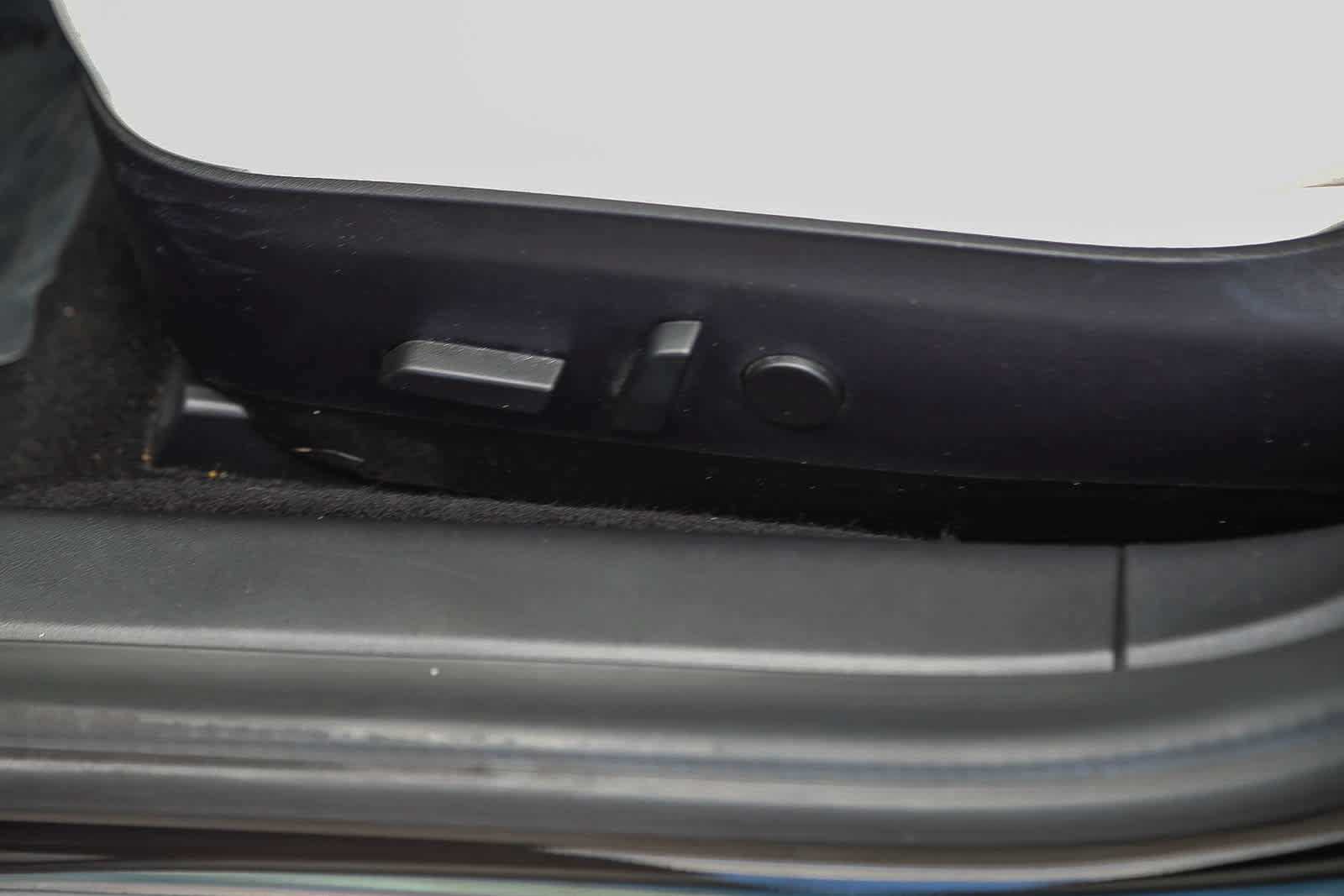 Used 2020 Tesla Model 3 Standard Range RWD image 18