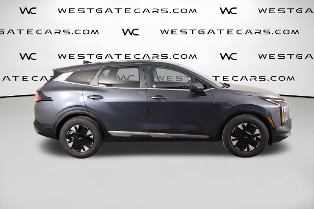 Used 2026 Kia Sportage LX FWD image 43