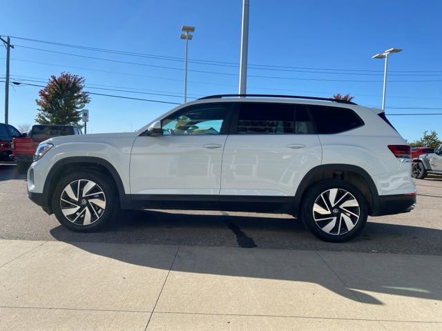 Used 2024 Volkswagen Atlas SE image 8
